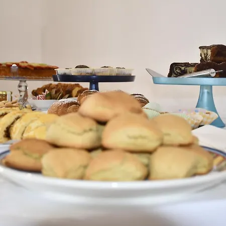 Tenute Efis לינה וארוחת בוקר 3*