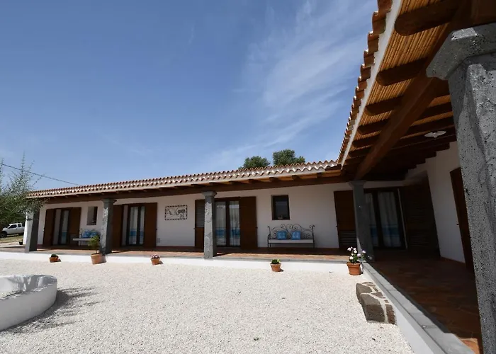 Tenute Efis 3* Galtellì