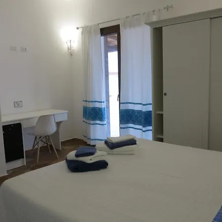 Bed & Breakfast Tenute Efis