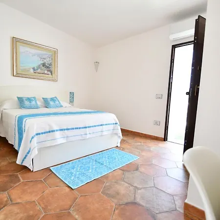 Bed & Breakfast Tenute Efis 3*