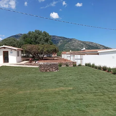 Bed & Breakfast Tenute Efis