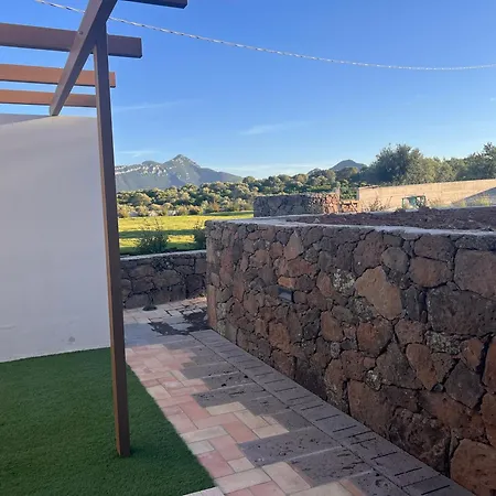 Tenute Efis Bed & Breakfast Galtellì