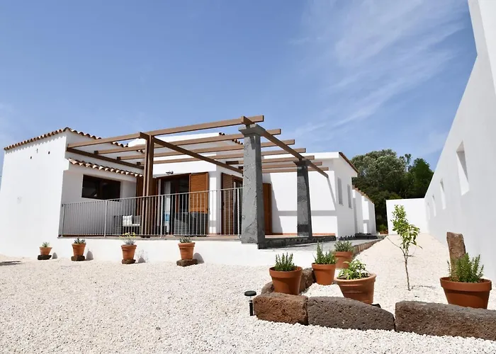 Tenute Efis Bed & Breakfast Galtellì